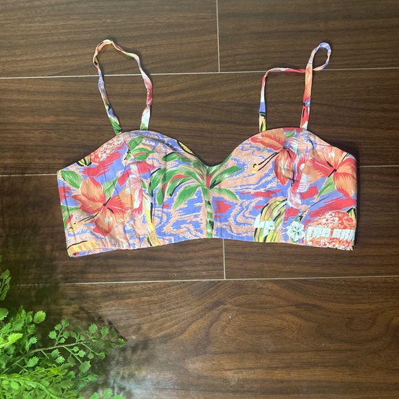 LF the brand two piece outfit - Picture 2 of 15